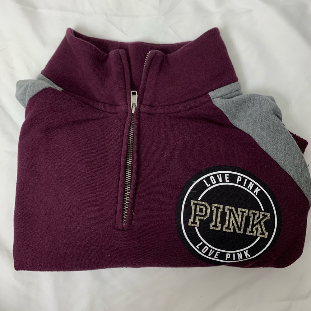 Half zip maroon PINK sweatshirt • size M •